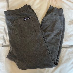 Patagonia Men’s Fleece Cotton Sweatpants Joggers, Gray